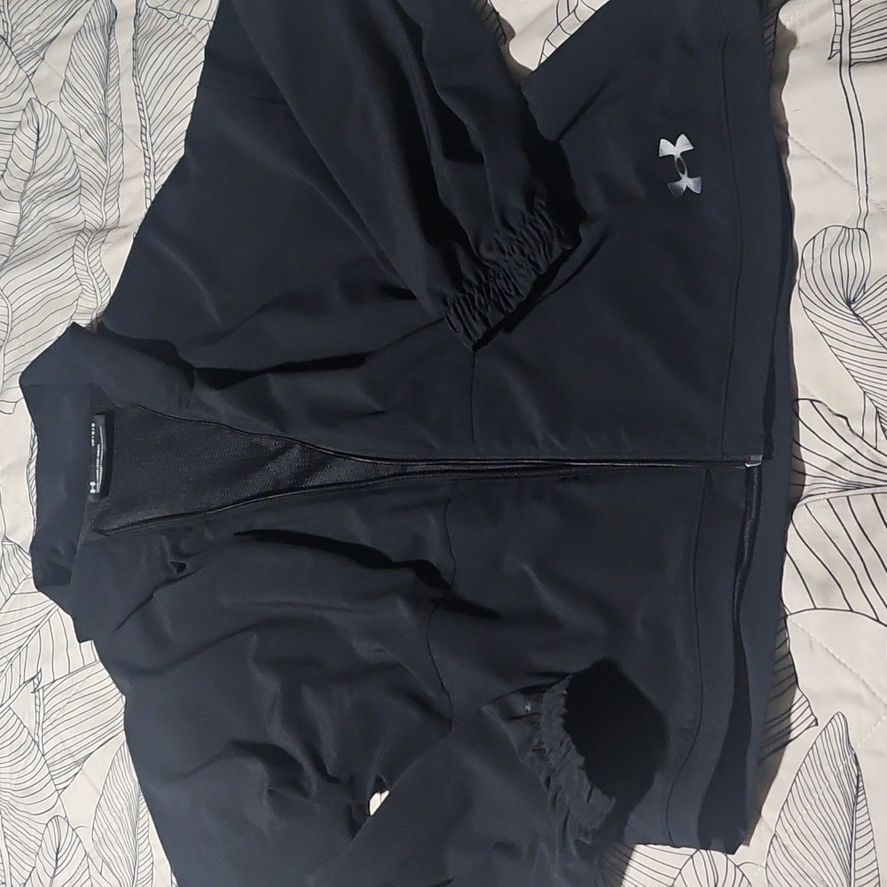 Under Armour Black Full-Zip Jacket SizeL